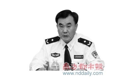 �|ݸ�й������hί����ӛ�������L ������